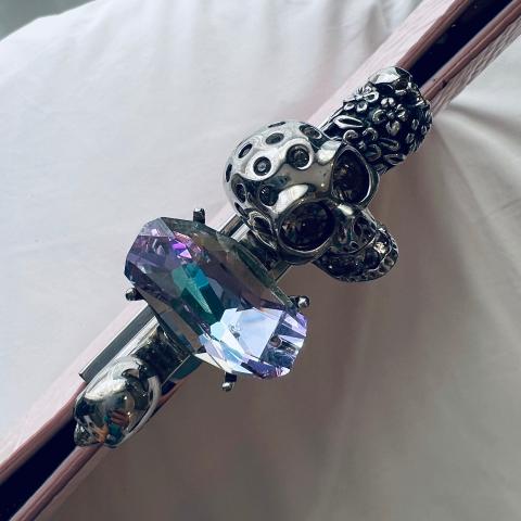 Large Product Preview Image 6