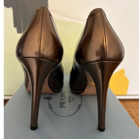 Large Product Preview Image 2