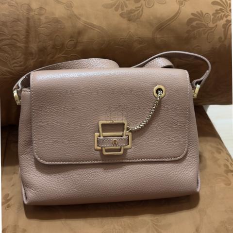 Large Product Preview Image 10