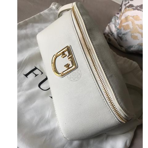 Large Product Preview Image 6