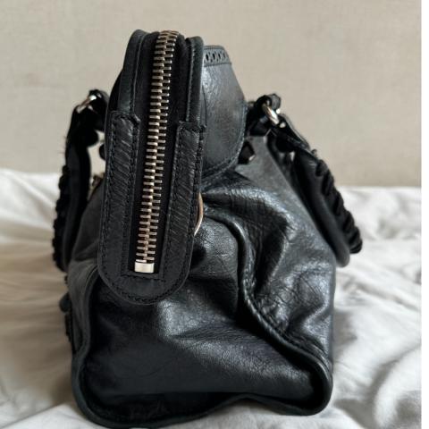 Large Product Preview Image 4