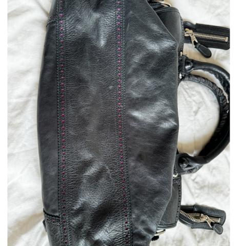 Large Product Preview Image 5