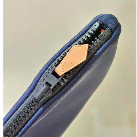 Large Product Preview Image 3