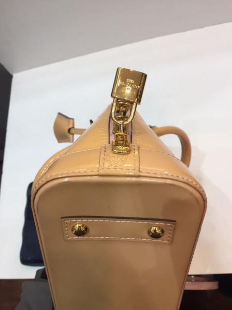 Large Product Preview Image 16