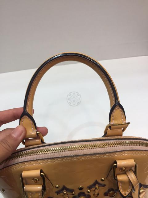 Large Product Preview Image 17