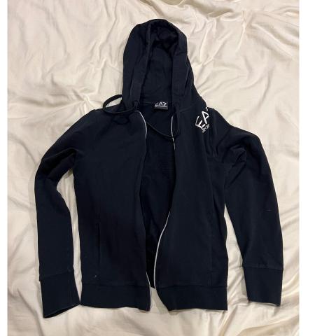 Large Product Preview Image 4