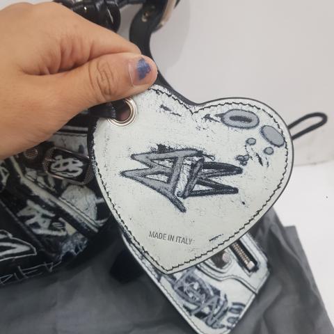 Large Product Preview Image 6