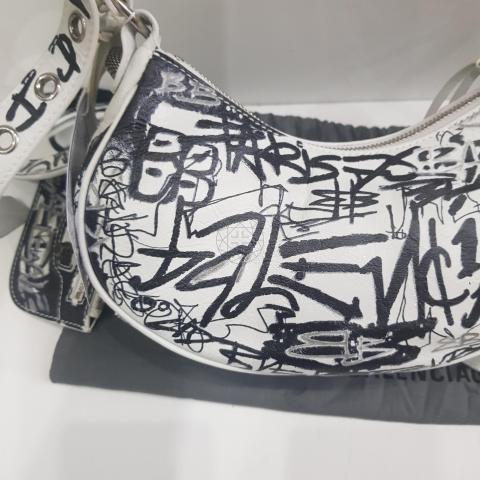 Large Product Preview Image 6