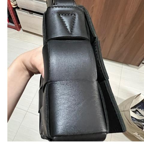Sell Bottega Veneta Cassette Bag - Black | HuntStreet.com