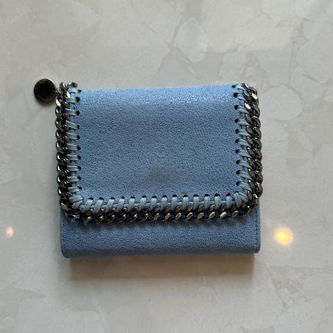 Large Product Preview Image 3