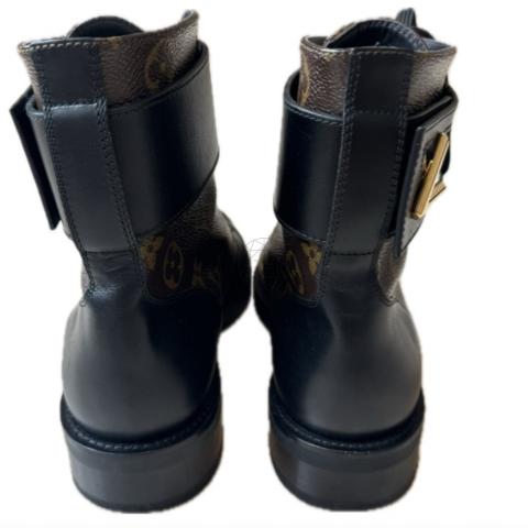 Large Product Preview Image 2