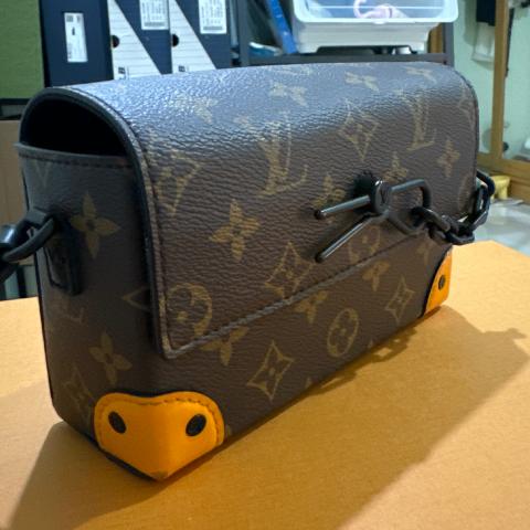 Large Product Preview Image 5