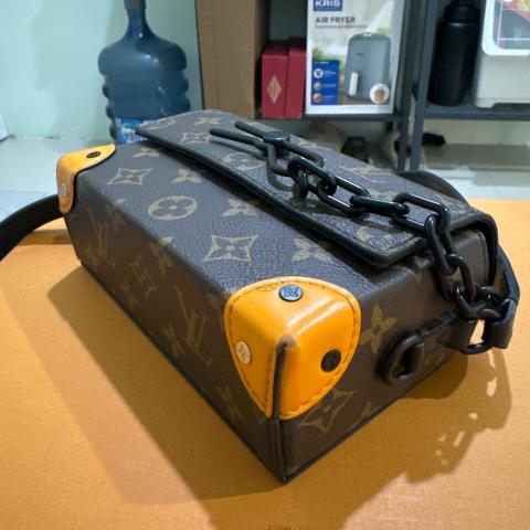 Large Product Preview Image 9