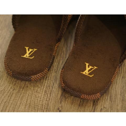 Louis vuitt shops s house slippers