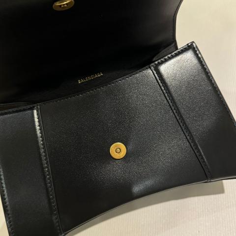 Large Product Preview Image 14