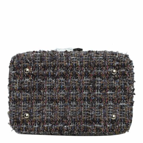 シャネル/CHANEL B13B 箱 イヤホンジャック マメ有 シャネル/CHANEL B13B 箱 イヤホンジャック マメ有 - メルカリ