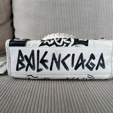 Large Product Preview Image 5