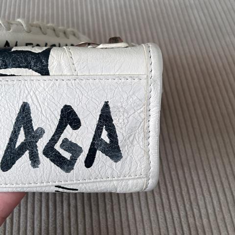 Large Product Preview Image 8