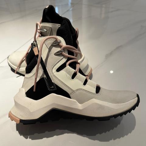 Large Product Preview Image 7