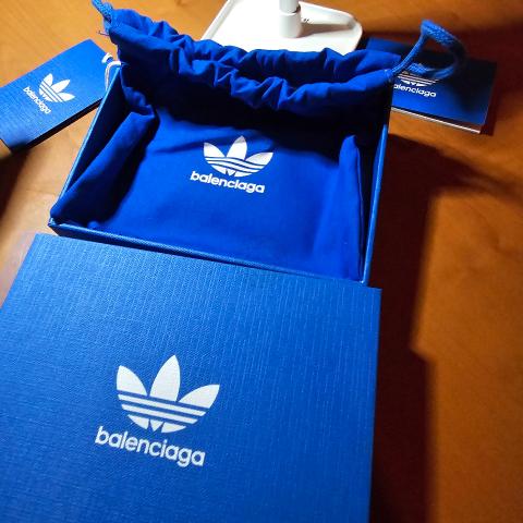 Large Product Preview Image 8