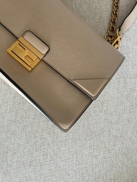 Large Product Preview Image 8