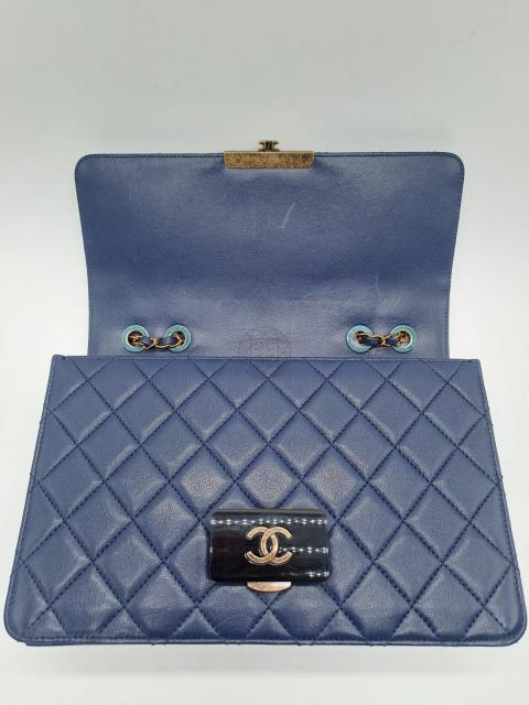 Large Product Preview Image 19