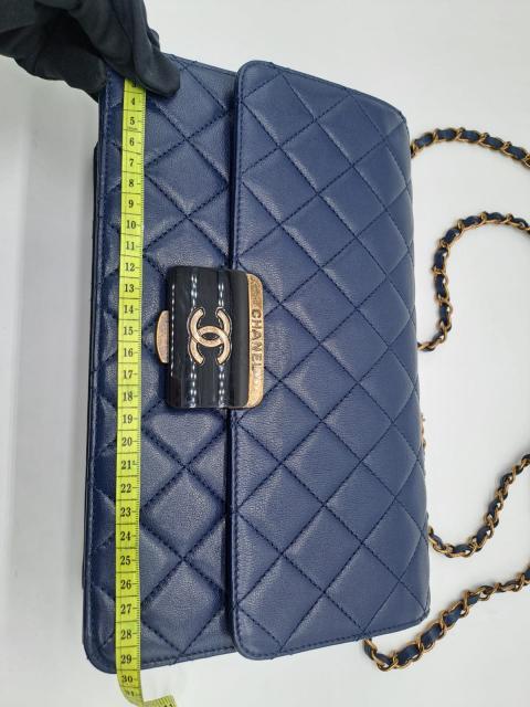 Large Product Preview Image 25