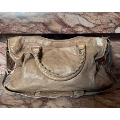 Large Product Preview Image 2
