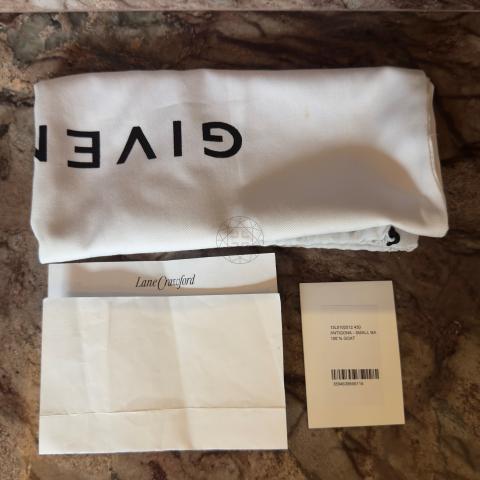 Large Product Preview Image 11