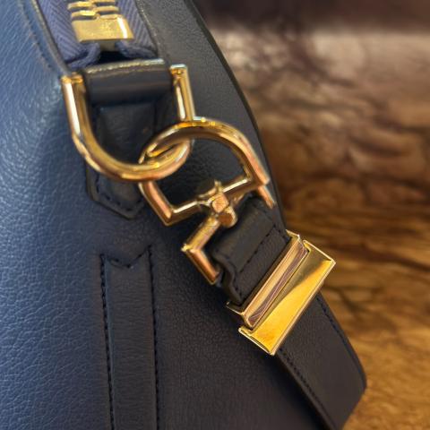 Large Product Preview Image 17