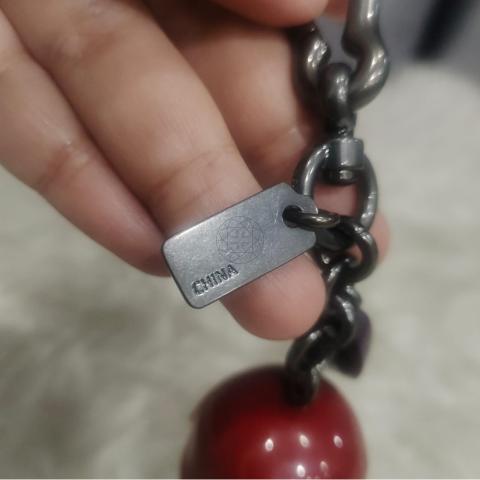 Large Product Preview Image 3