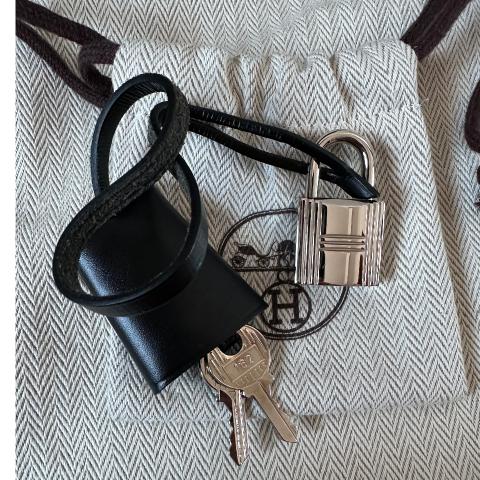 Large Product Preview Image 5