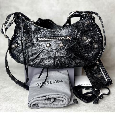 Large Product Preview Image 2