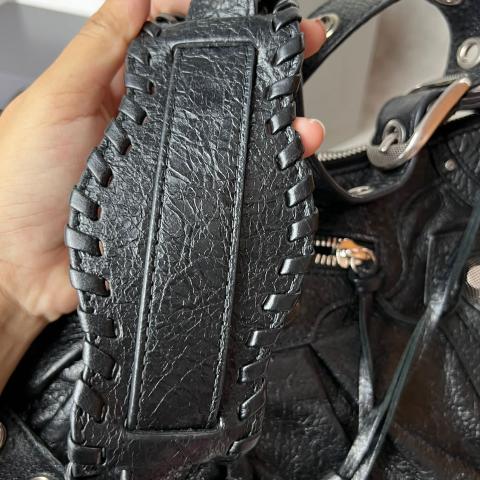 Large Product Preview Image 10