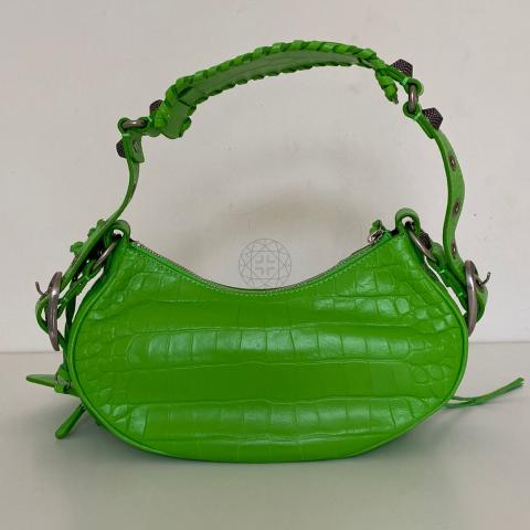Large Product Preview Image 2