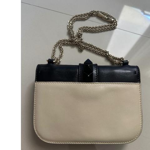 Large Product Preview Image 2