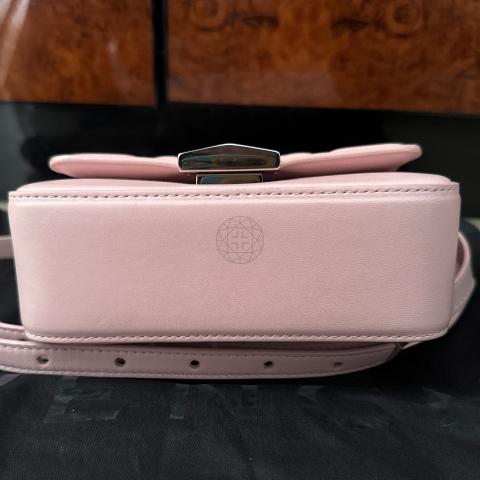 Large Product Preview Image 7