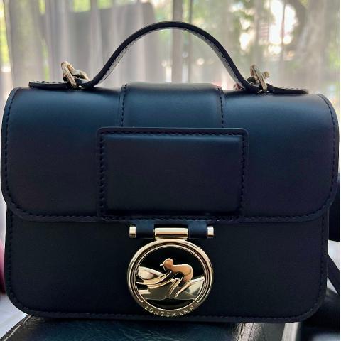 Large Product Preview Image 3