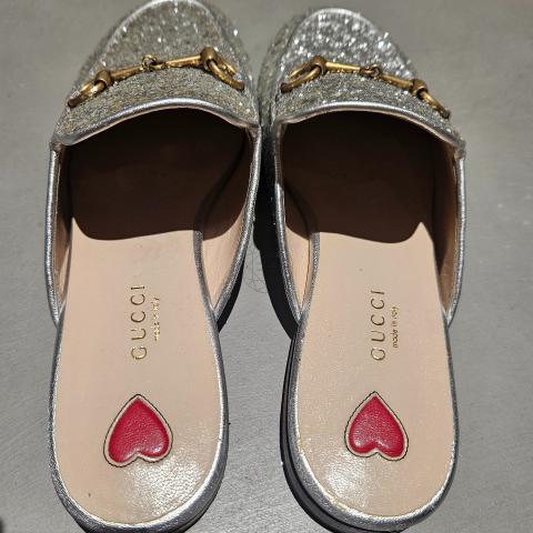 Large Product Preview Image 2