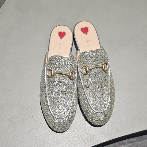 Sell Gucci Princetown Gliterring Flat Mules - Silver