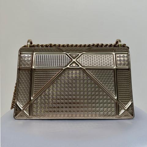 Large Product Preview Image 2