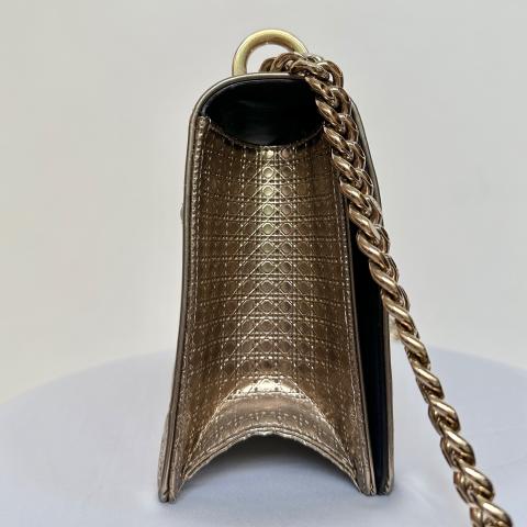 Large Product Preview Image 4