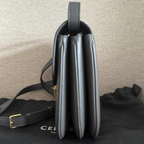 Large Product Preview Image 3