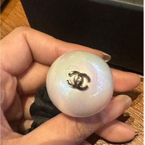 Large Product Preview Image 3