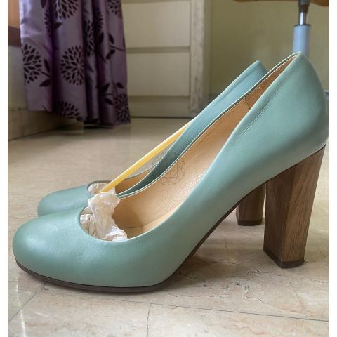 Large Product Preview Image 5