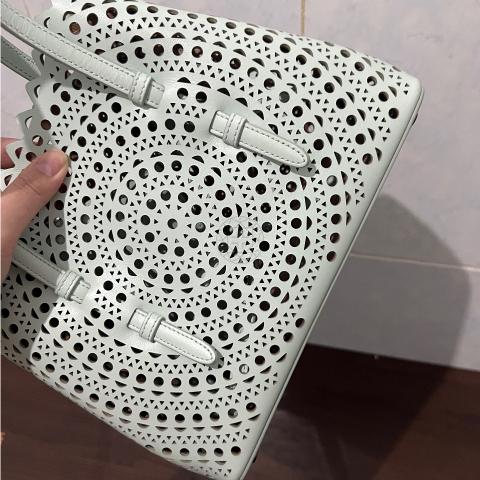 Large Product Preview Image 4