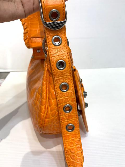 Large Product Preview Image 7