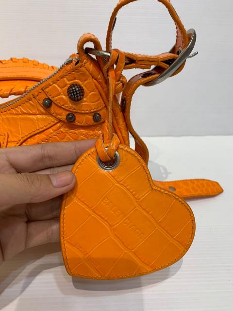 Large Product Preview Image 15