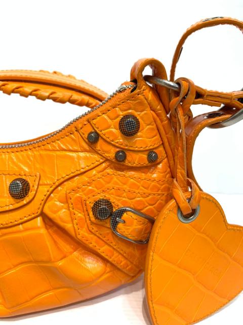 Large Product Preview Image 18