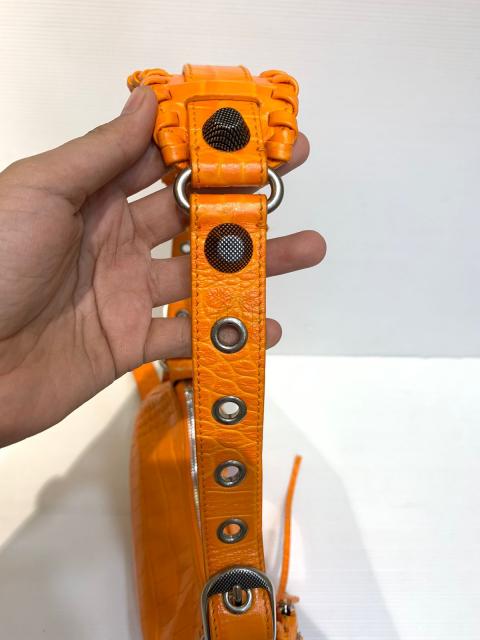 Large Product Preview Image 23